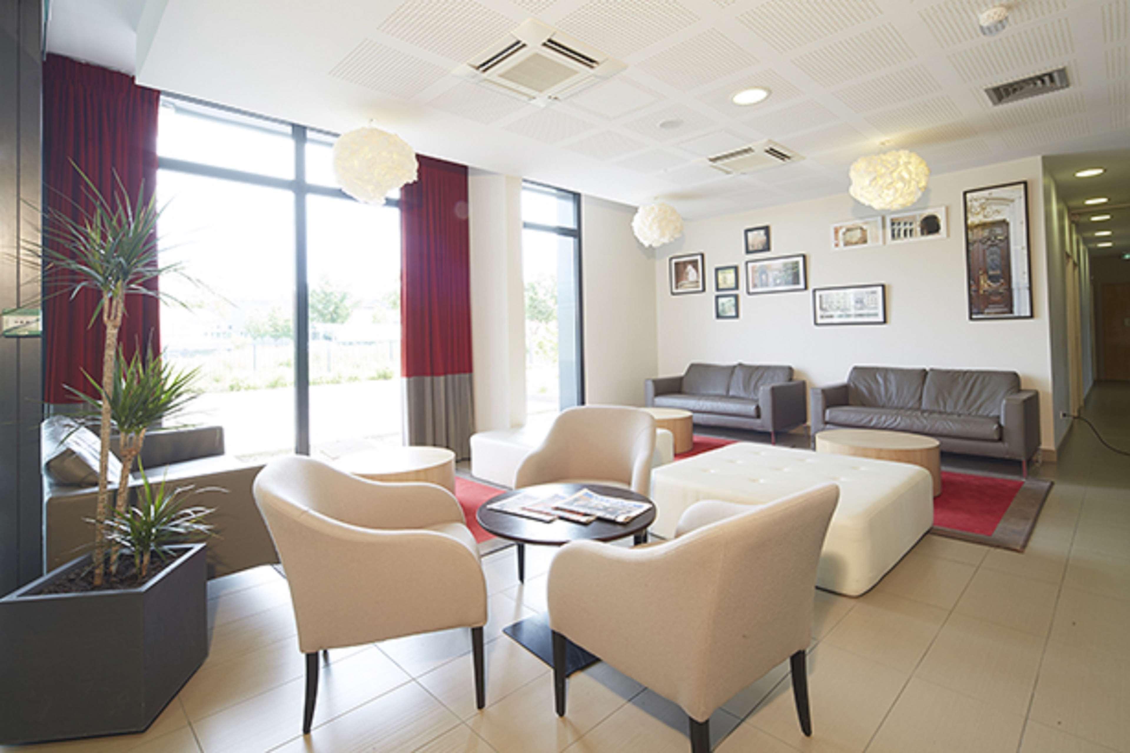 Ibis Lyon Est Meyzieu Hotel Buitenkant foto