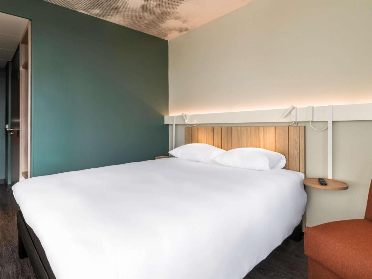 Ibis Lyon Est Meyzieu Hotel Buitenkant foto