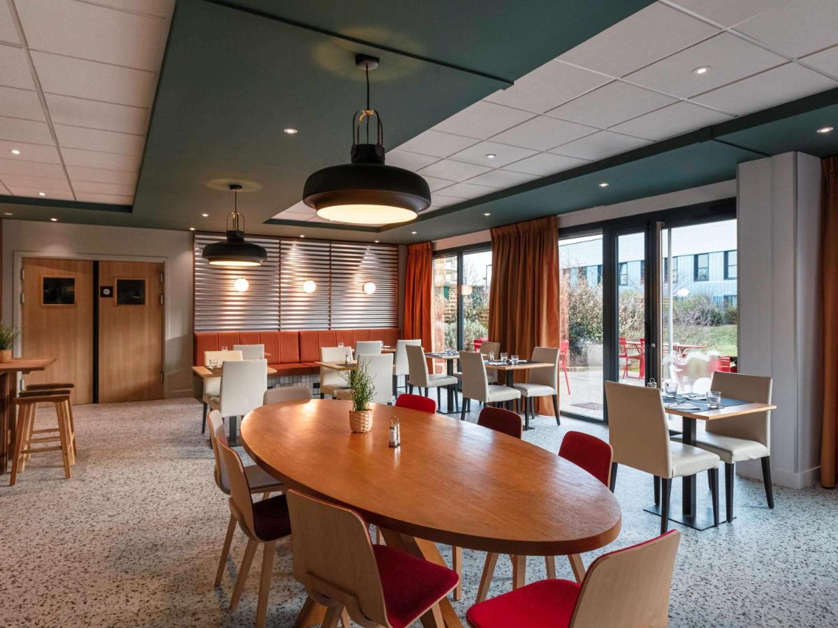 Ibis Lyon Est Meyzieu Hotel Buitenkant foto